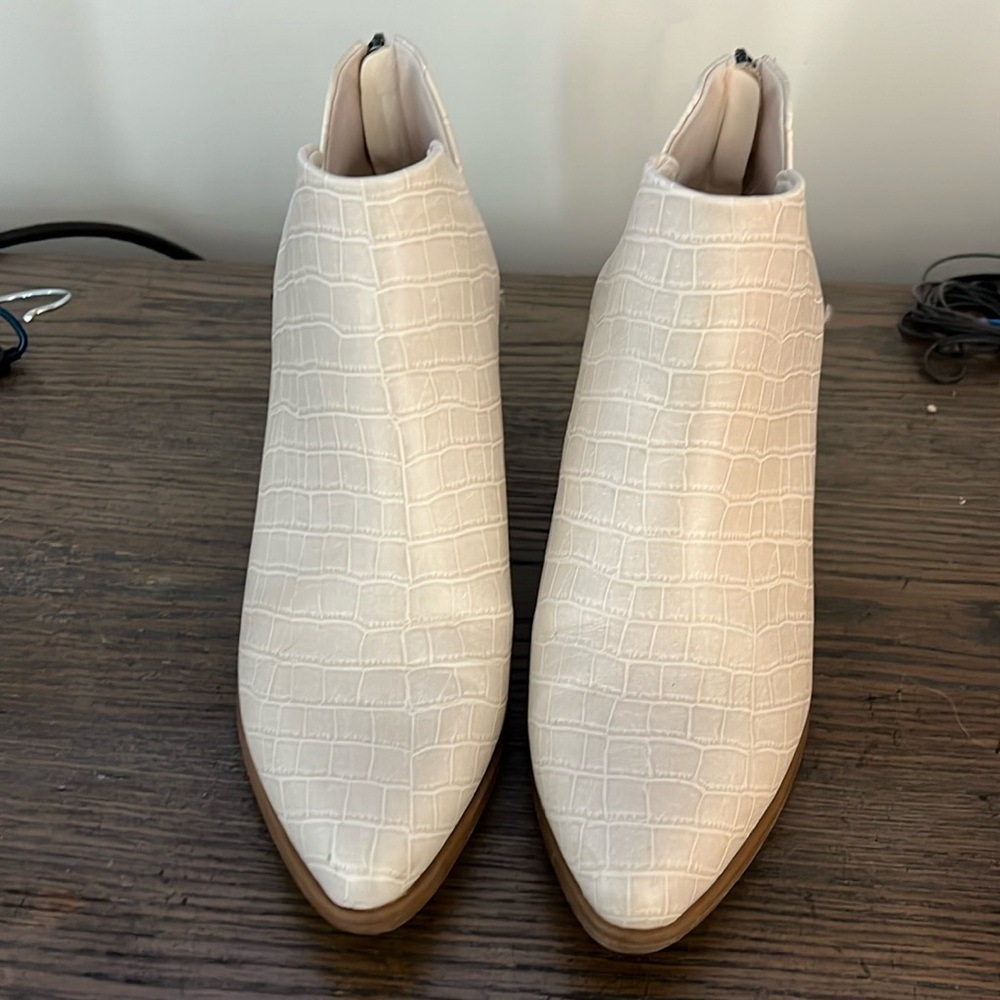 Michael Shannon white leather ankle boots